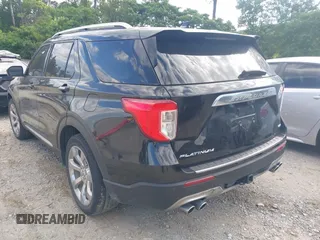 2020 Ford Explorer Platinum with VIN 1FM5K8HCXLGA34791, listed as a IAAI auction lot 42329315 with 65,820 mi miles and . Bid and sale history available at DreamBid. Image 3.