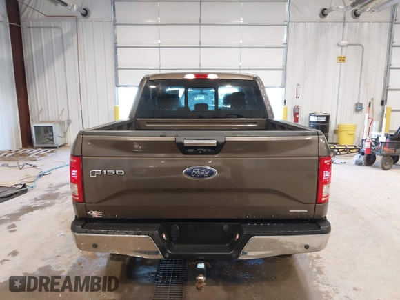2015 Ford F-150 XLT with VIN 1FTEW1EFXFFB14990, listed as a IAAI auction lot 41681520 with 121,255 mi miles. Bid and sale history available at carsss.com. Image 17.