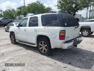 2004 GMC Yukon Denali z VIN 1GKEK63U44J302350, wystawiony jako IAAI lot #42458112 z przebiegiem 231 729 mil mil oraz . Historia ofert i sprzedaży dostępna na DreamBid. Obrazek 3.