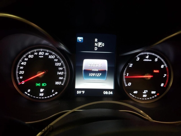 2015 Mercedes-Benz C 300 Luxury with VIN 55SWF4KB2FU066153, listed as a Copart auction lot 54046095 with 109,127 mi miles and Salvage Title. Bid and sale history available at DreamBid. Image 9.