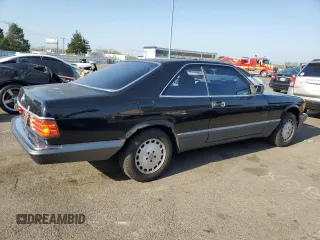 1989 Mercedes-Benz 560 with VIN WDBCA45E4KA498009, listed as a Copart auction lot 53897215 with 366,931 mi miles and Clean Title. Bid and sale history available at DreamBid. Image 3.