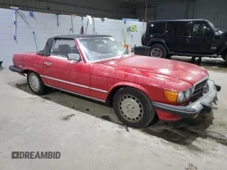 1987 Mercedes-Benz 560 SL with VIN WDBBA48D8HA067597, listed as a Copart auction lot 86120744 with 136,772 mi miles and Clean Title. Bid and sale history available at carsss.com. Image 4.