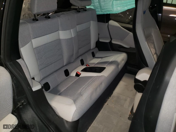 2015 BMW i3 with VIN WBY1Z4C57FV504564, listed as a Copart auction lot 37038723 with 0 mi miles. Bid and sale history available at carsss.com. Image 10.