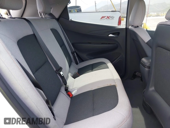 2020 Chevrolet Bolt EV LT z VIN 1G1FY6S06L4129658, wystawiony jako IAAI lot #42372460 z przebiegiem 43 417 mil mil oraz . Historia ofert i sprzedaży dostępna na DreamBid. Obrazek 8.