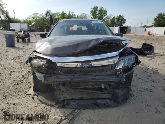 2011 Ford Fusion SE with VIN 3FAHP0HA1BR275235, listed as a Copart auction lot 54533125 with 137,027 mi miles and Salvage Title. Bid and sale history available at DreamBid. Image 5.