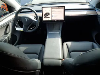 2024 Tesla Model Y Long Range with VIN 7SAYGDEE2RA244242, listed as a Copart auction lot 52635095 with 4,994 mi miles and Salvage title. Bid and sale history available at DreamBid. Image 8.