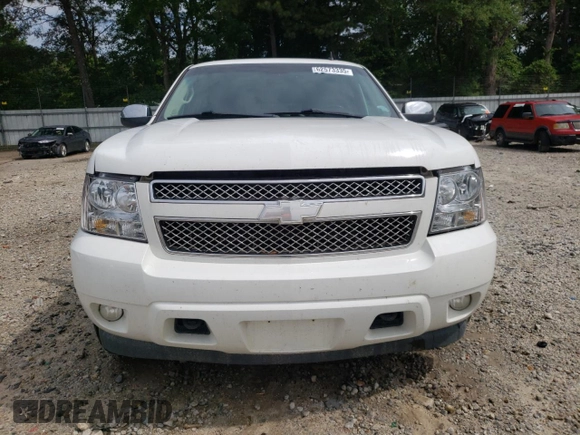 2008 Chevrolet Suburban LTZ with VIN 1GNFK16308R254513, listed as a Copart auction lot 62573335 with 228,421 mi miles and Salvage title. Bid and sale history available at DreamBid. Image 5.