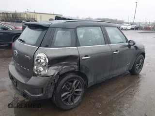 2014 MINI Countryman S z VIN WMWZC5C55EWP38431, wystawiony jako IAAI lot #41710523 z przebiegiem 153 441 mil mil oraz . Historia ofert i sprzedaży dostępna na DreamBid. Obrazek 4.