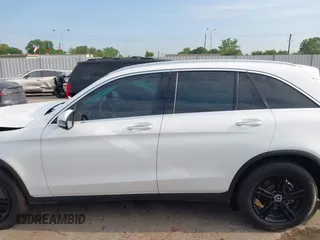 2022 Mercedes-Benz GLC 300 с VIN W1N0G8DBXNG032757, выставлен на аукционе IAAI как лот 42043736 с пробегом 39 608 миль миль и . История ставок и продаж доступна на DreamBid. Изображение 14.