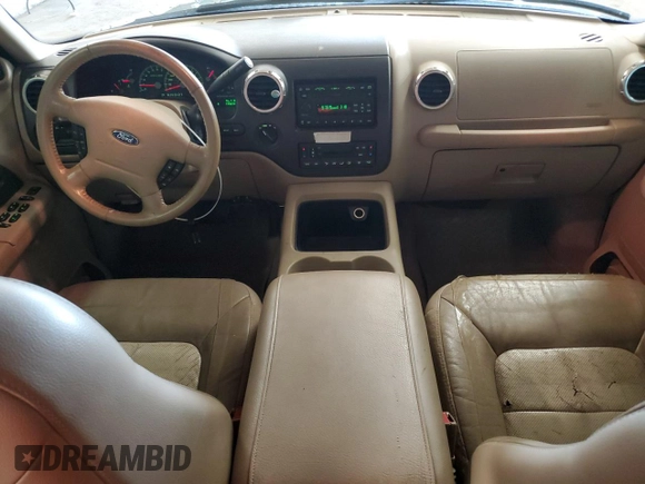 2004 Ford Expedition Eddie Bauer with VIN 1FMFU18L84LB80640, listed as a Copart auction lot 65402615 with 175,477 mi miles and Clean title. Bid and sale history available at DreamBid. Image 8.