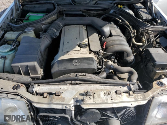 1995 Mercedes-Benz E 320 with VIN WDBEA32E1SC228604, listed as a Copart auction lot 55938105 with 181,204 mi miles and Clean Title. Bid and sale history available at DreamBid. Image 11.