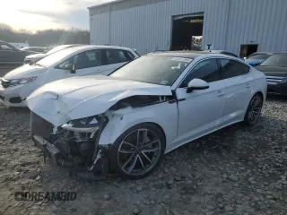 2023 Audi A5 Sportback S line Prestige z VIN WAUEACF5XPA031247, wystawiony jako Copart lot #46597395 z przebiegiem 34 097 mil mil oraz Szkoda całkowita • Salvage title. Historia ofert i sprzedaży dostępna na DreamBid. Obrazek 1.