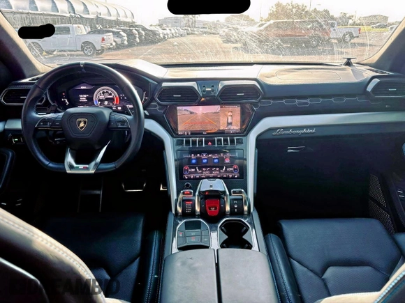 2019 Lamborghini Urus с VIN ZPBUA1ZL7KLA02968, выставлен на аукционе Copart как лот 60992945 с пробегом 9 750 миль миль и Списание • Salvage title. История ставок и продаж доступна на DreamBid. Изображение 9.