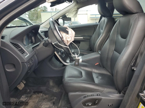 2015 Volvo XC60 T5 Drive-E Premier with VIN YV440MDK5F2757457, listed as a Copart auction lot 79343794 with 53,839 mi miles and Salvage Title. Bid and sale history available at carsss.com. Image 7.