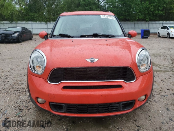 2011 MINI Countryman S with VIN WMWZC5C57BWL53612, listed as a Copart auction lot 52101125 with 120,723 mi miles and Clean Title. Bid and sale history available at DreamBid. Image 5.