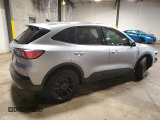 2022 Ford Escape SE with VIN 1FMCU9G68NUA58837, listed as a Copart auction lot 44736274 with 42,146 mi miles and Salvage Title. Bid and sale history available at DreamBid. Image 3.