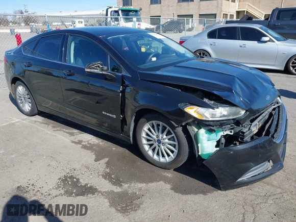 2015 Ford Fusion SE Hybrid with VIN 3FA6P0LU9FR294551, listed as a IAAI auction lot 41545007 with 179,906 mi miles. Bid and sale history available at carsss.com. Image 1.
