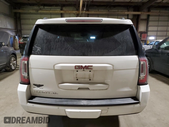 2015 GMC Yukon XL SLT with VIN 1GKS2HKC1FR541866, listed as a Copart auction lot 42756225 with 166,915 mi miles and Salvage Title. Bid and sale history available at carsss.com. Image 6.