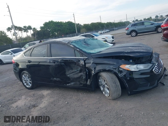 2019 Ford Fusion SE with VIN 3FA6P0HD8KR203627, listed as a IAAI auction lot 41868827 with 78,179 mi miles. Bid and sale history available at carsss.com. Image 13.