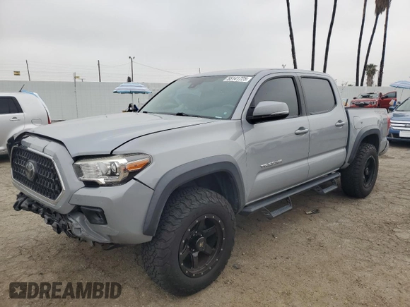 2018 Toyota Tacoma SR5 z VIN 3TMAZ5CN8JM063442, wystawiony jako Copart lot #55141725 z przebiegiem 110 926 mil mil oraz Szkoda całkowita • Salvage title. Historia ofert i sprzedaży dostępna na DreamBid. Obrazek 1.