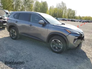 2025 Nissan Rogue SV with VIN 5N1BT3BA5SC814780, listed as a Copart auction lot 54378515 with 5,972 mi miles and Clean Title. Bid and sale history available at DreamBid. Image 4.