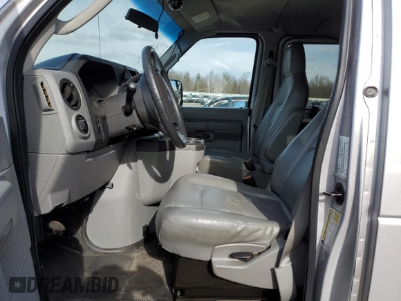 2014 Ford Econoline Cargo Commercial with VIN 1FTNE2EL3EDA87107, listed as a Copart auction lot 45336725 with 205,547 mi miles and Salvage title. Bid and sale history available at DreamBid. Image 7.