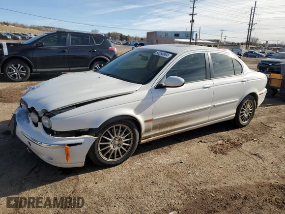 2007 Jaguar X-Type z VIN SAJWA51A07WJ14424, wystawiony jako Copart lot #84556864 z przebiegiem Nie podano mil oraz Szkody całkowita. Historia ofert i sprzedaży dostępna na DreamBid. Obrazek 1.