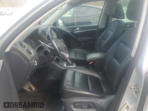 2012 Volkswagen Tiguan S with VIN WVGBV7AXXCW602058, listed as a Copart auction lot 54447845 with 152,085 mi miles and Clean Title. Bid and sale history available at DreamBid. Image 7.