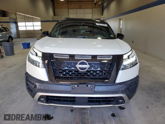 2023 Nissan Pathfinder SV с VIN 5N1DR3BD0PC203788, выставлен на аукционе Copart как лот 50522495 с пробегом 37 204 миль миль и Списание • Salvage title. История ставок и продаж доступна на DreamBid. Изображение 5.