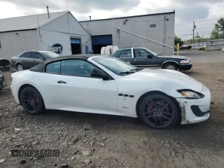 2015 Maserati GranTurismo Convertible Sport with VIN ZAM45VMA7F0129599, listed as a Copart auction lot 62089003 with 17,113 mi miles. Bid and sale history available at carsss.com. Image 4.