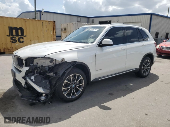 2015 BMW X5 xDrive35i with VIN 5UXKR0C52F0P07288, listed as a Copart auction lot 51697585 with 111,896 mi miles and Salvage Title. Bid and sale history available at carsss.com. Image 1.