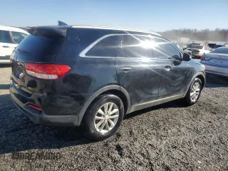 2016 Kia Sorento LX with VIN 5XYPG4A36GG015746, listed as a Copart auction lot 47434935 with 239,595 mi miles and Salvage Title. Bid and sale history available at DreamBid. Image 3.