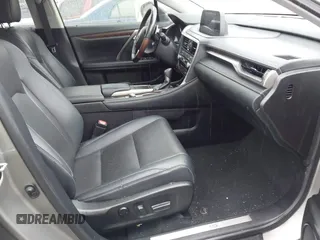 2021 Lexus RX 350 z VIN 2T2HZMAA0MC191675, wystawiony jako IAAI lot #41565196 z przebiegiem 67 490 mil mil oraz . Historia ofert i sprzedaży dostępna na DreamBid. Obrazek 5.
