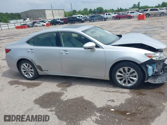 2013 Lexus ES 300h with VIN JTHBW1GG8D2026600, listed as a IAAI auction lot 42418702 with 114,652 mi miles and . Bid and sale history available at DreamBid. Image 14.