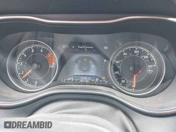 2022 Jeep Cherokee Trailhawk z VIN 1C4PJMBX4ND513488, wystawiony jako IAAI lot #42137114 z przebiegiem 12 306 mil mil oraz . Historia ofert i sprzedaży dostępna na DreamBid. Obrazek 7.