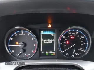 2016 Toyota RAV4 XLE with VIN JTMRFREV5GJ092337, listed as a IAAI auction lot 41597345 with 84,292 mi miles and . Bid and sale history available at DreamBid. Image 7.