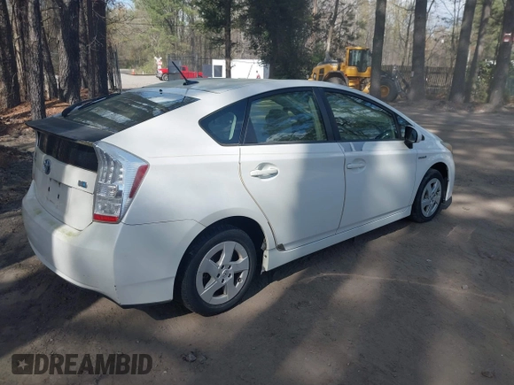 2010 Toyota Prius II z VIN JTDKN3DU9A0138694, wystawiony jako IAAI lot #41934061 z przebiegiem 58 839 mil mil oraz . Historia ofert i sprzedaży dostępna na DreamBid. Obrazek 4.