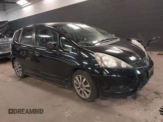 2013 Honda Fit Sport с VIN JHMGE8H52DC037875, выставлен на аукционе IAAI как лот 41937010 с пробегом 59 920 миль миль и . История ставок и продаж доступна на DreamBid. Изображение 1.