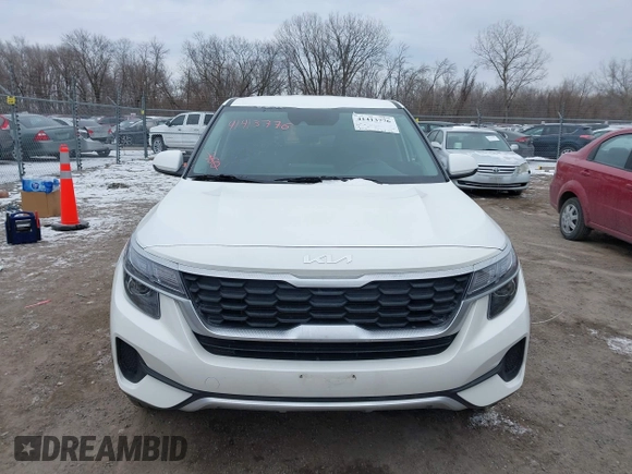 2023 Kia Seltos LX z VIN KNDEPCAA0P7449402, wystawiony jako IAAI lot #41413776 z przebiegiem 32 106 mil mil oraz . Historia ofert i sprzedaży dostępna na DreamBid. Obrazek 12.