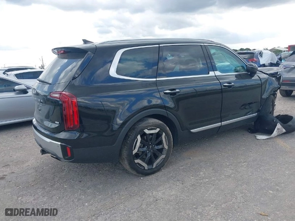 2023 Kia Telluride S with VIN 5XYP6DGC2PG356572, listed as a IAAI auction lot 41503421 with 24,108 mi miles. Bid and sale history available at carsss.com. Image 4.