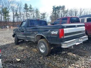 1996 Ford F-250 with VIN 2FTHF26F2TCA61615, listed as a IAAI auction lot 41646849 with 135,321 mi miles. Bid and sale history available at carsss.com. Image 3.