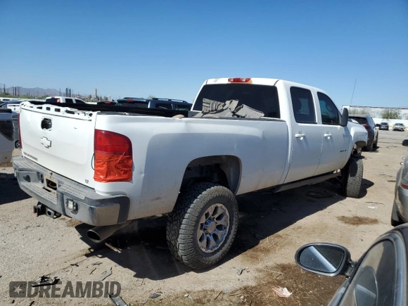 2013 Chevrolet Silverado 3500HD LT with VIN 1GC4K0C8XDF237045, listed as a Copart auction lot 75757724 with 289,740 mi miles and Salvage Title. Bid and sale history available at carsss.com. Image 3.