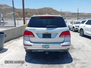 2016 Mercedes-Benz GLE 350 с VIN 4JGDA5JB2GA812671, выставлен на аукционе IAAI как лот 42544096 с пробегом 96 975 миль миль и . История ставок и продаж доступна на DreamBid. Изображение 17.