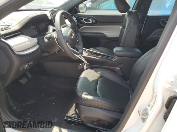 2024 Jeep Compass Limited z VIN 3C4NJDCN7RT593129, wystawiony jako Copart lot #57845515 z przebiegiem 11 086 mil mil oraz Szkoda całkowita • Salvage title. Historia ofert i sprzedaży dostępna na DreamBid. Obrazek 7.