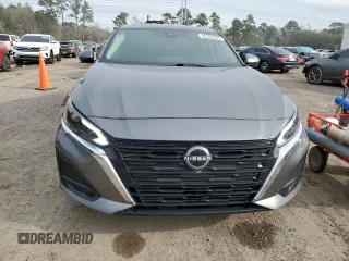 2023 Nissan Altima SL with VIN 1N4BL4EV0PN406245, listed as a Copart auction lot 46266585 with 29,136 mi miles and Salvage Title. Bid and sale history available at DreamBid. Image 5.