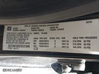 2007 Hummer H3 SUV with VIN 5GTDN13E678121846, listed as a IAAI auction lot 42001601 with 179,088 mi miles. Bid and sale history available at carsss.com. Image 9.