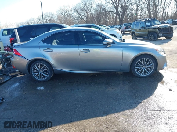 2014 Lexus IS 250 with VIN JTHCF1D24E5010861, listed as a IAAI auction lot 41686598 with 124,675 mi miles. Bid and sale history available at carsss.com. Image 14.
