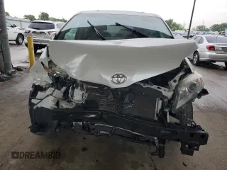 2016 Toyota Sienna XLE with VIN 5TDYK3DC8GS729616, listed as a Copart auction lot 59748995 with 144,469 mi miles and Salvage title. Bid and sale history available at DreamBid. Image 5.