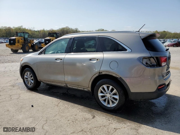 2017 Kia Sorento LX with VIN 5XYPG4A34HG276584, listed as a Copart auction lot 49607175 with 137,570 mi miles and Salvage Title. Bid and sale history available at carsss.com. Image 2.