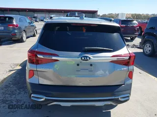 2021 Kia Seltos SX with VIN KNDETCA22M7058882, listed as a IAAI auction lot 41766188 with 43,630 mi miles. Bid and sale history available at carsss.com. Image 17.